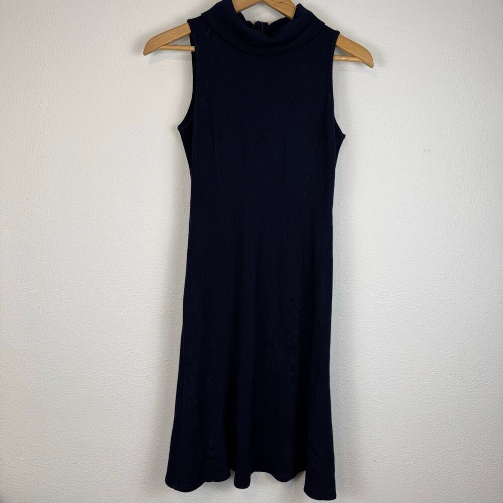 St. John Collection Navy Turtleneck Sleeveless Dress Size 2 FLAW